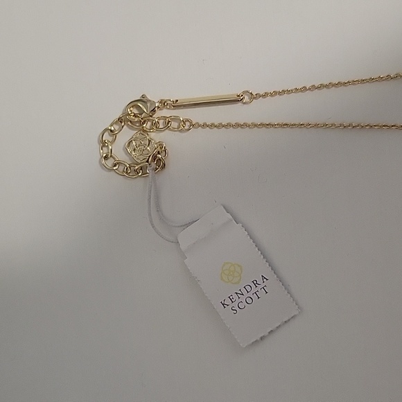 NWT Kendra Scott Short Turquoise Pendant Necklace - Picture 5 of 5